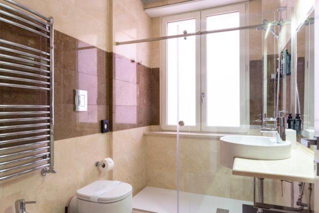 Casa Ilaria Aparthotel เนเปิลส์ ภายนอก รูปภาพ