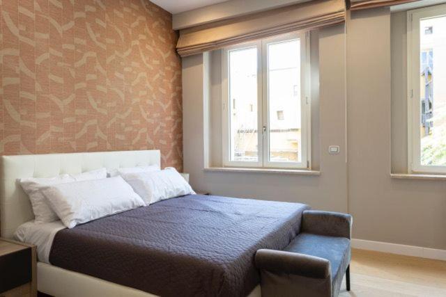 Casa Ilaria Aparthotel เนเปิลส์ ภายนอก รูปภาพ